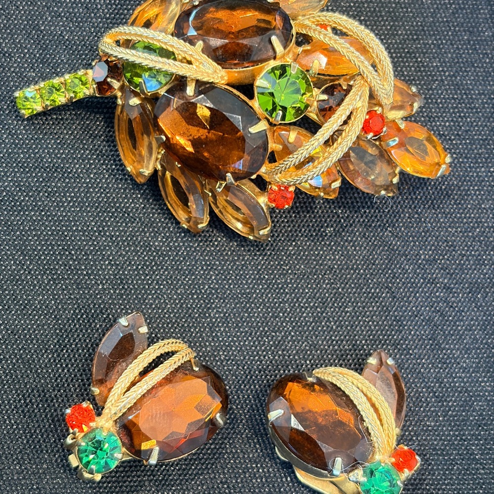Juliana Crystal Brooch & Earring Set